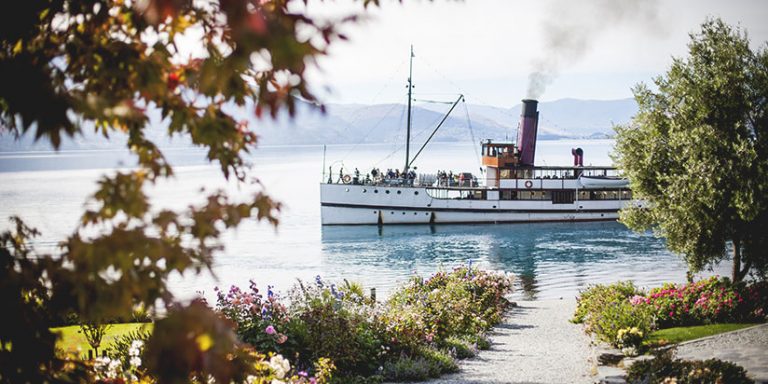 TSS Earnslaw approaching Walter Peak homestead, Queenstown